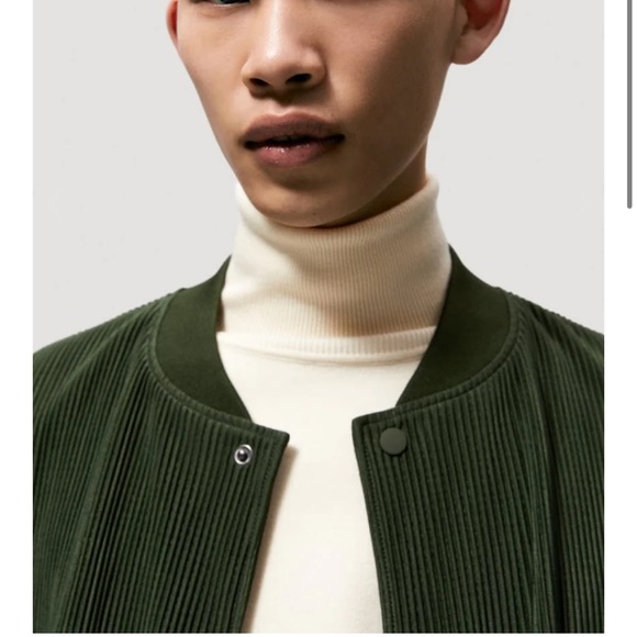 Zara PLEATED BOMBER JACKET - - Picture 9 of 10